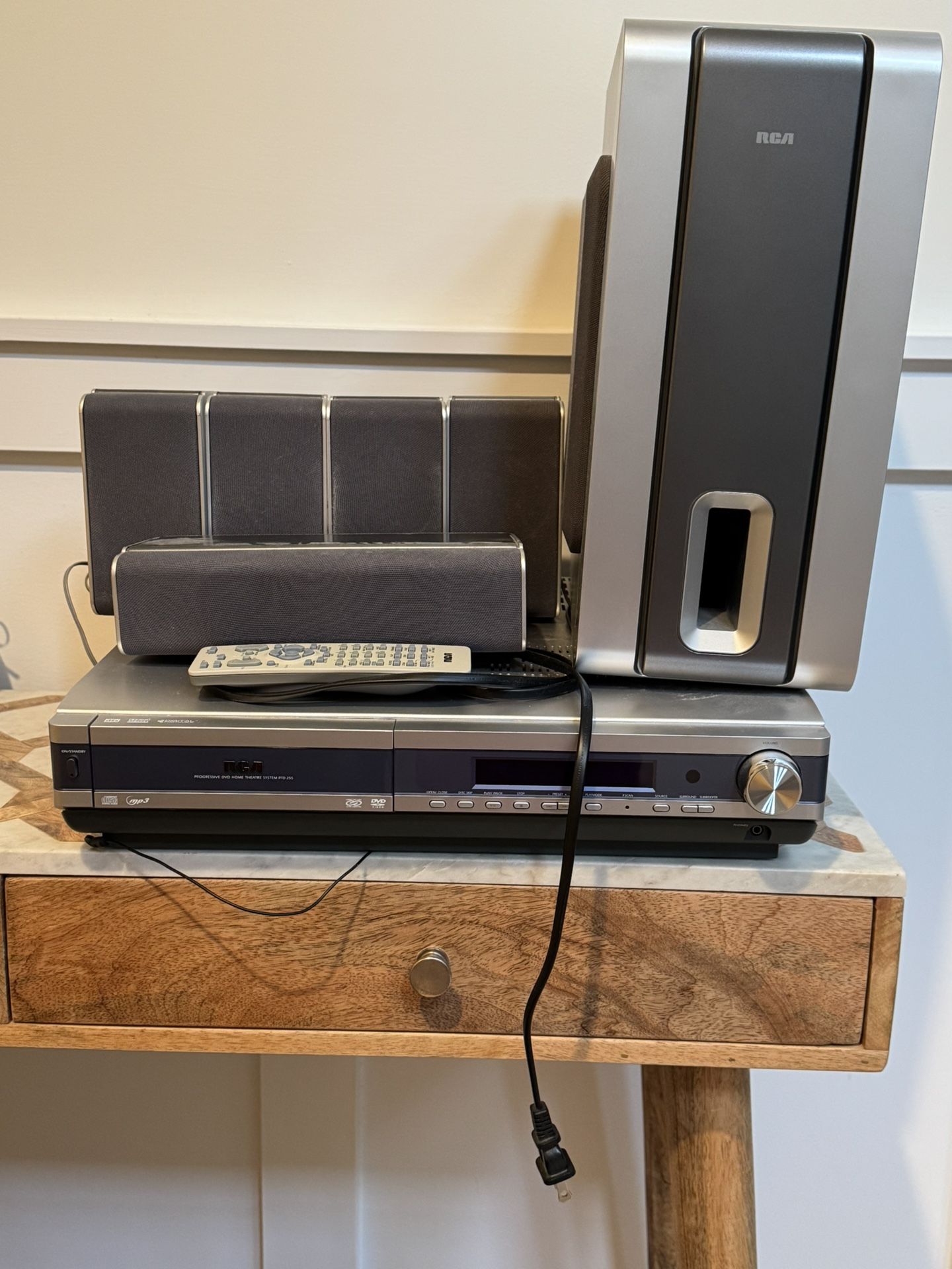 RCA 5.1 channel home theater system