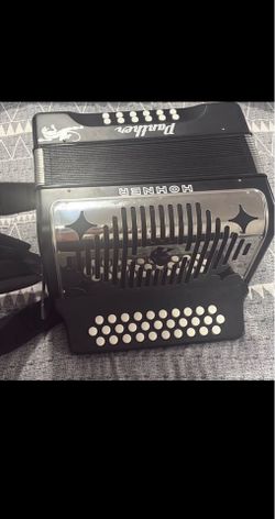 Hohner HA-3100 Panther Accordion Matte Black SOL