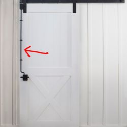 Rustica Self-latching Barn Door Lock