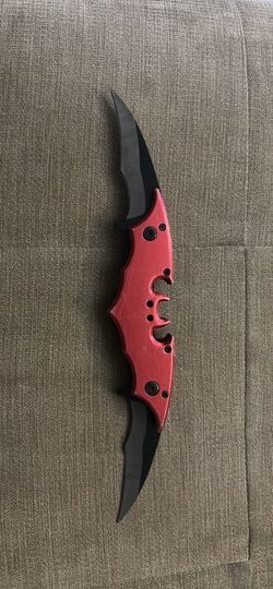 Double Blade Batman Folding Pocket Knife