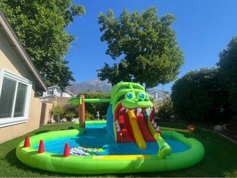 The Happy Hop Crocodile Jungle Waterpark