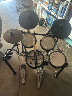 ALESIS NITRO MAX DISCLAIMER IN DESCRIPTION !!!