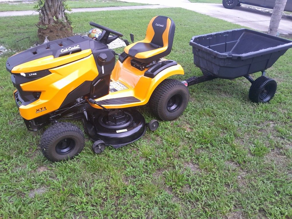 CUB CADET XT1 23HP 46"CUT W/TILT TRAILER DELIVERY AVAILABLE