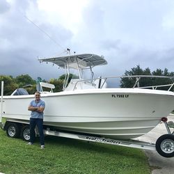 2002 Edgewater 225CC