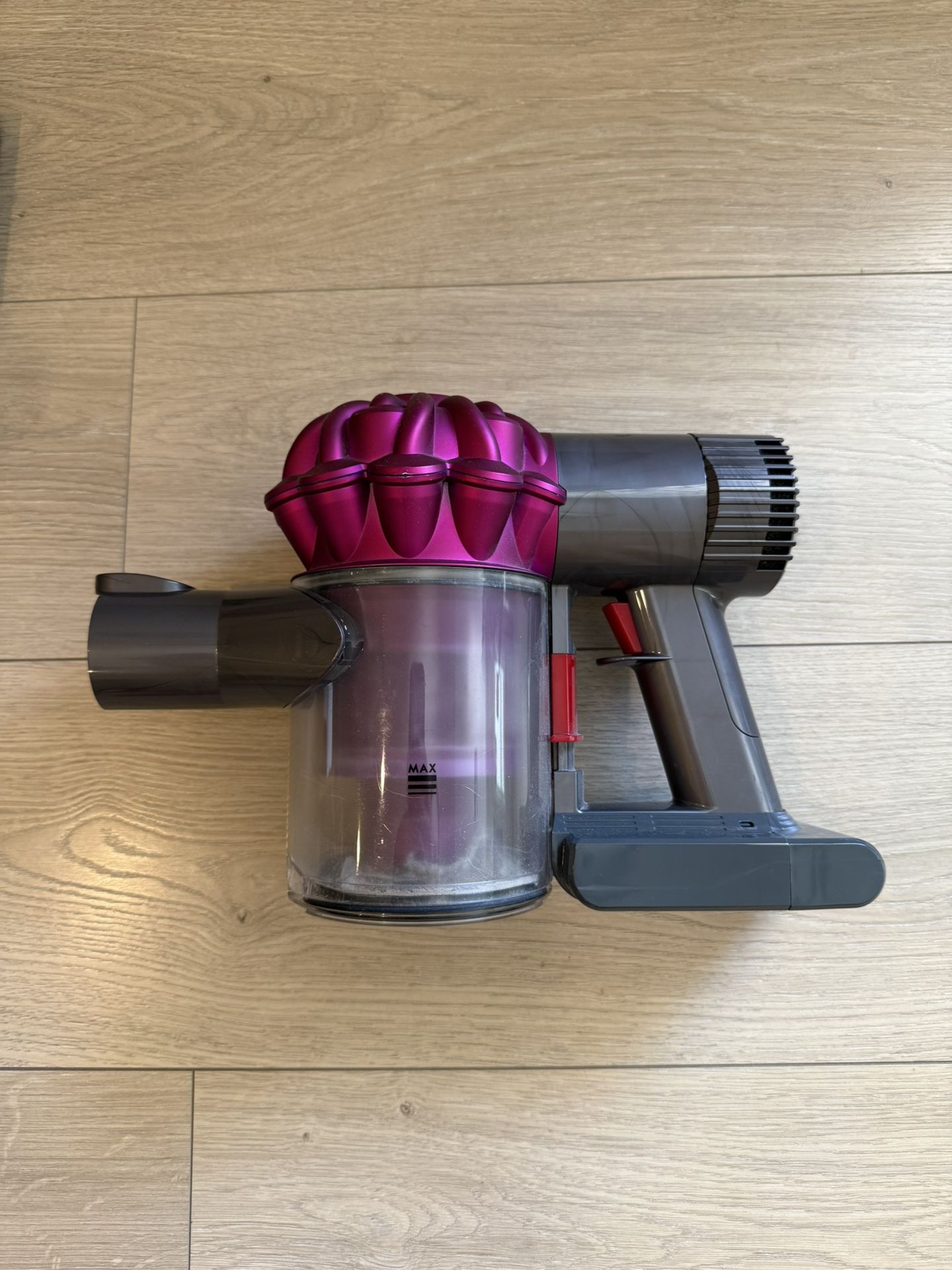 Dyson V6 Vacuum