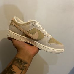 Nike Dunk Low Size 9 Women’s