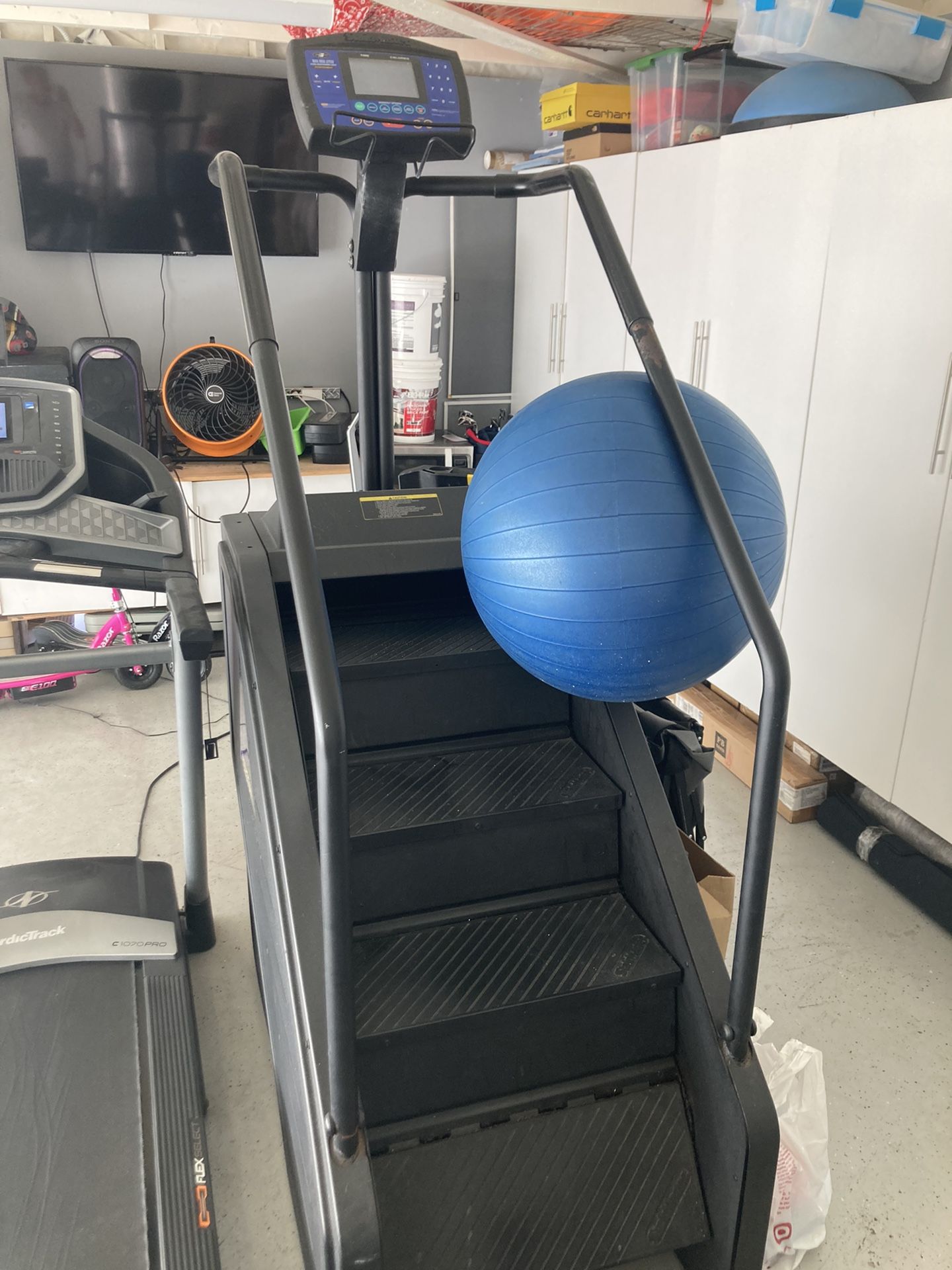 Stairmaster Stepmill 7000 PT