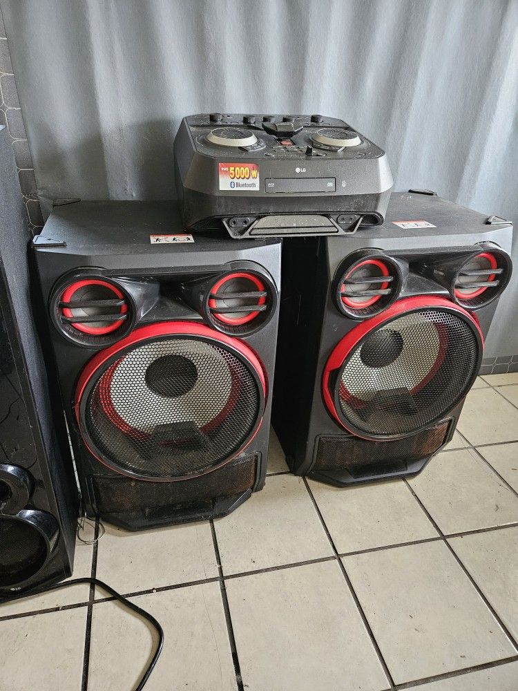LG XBoom CK-99