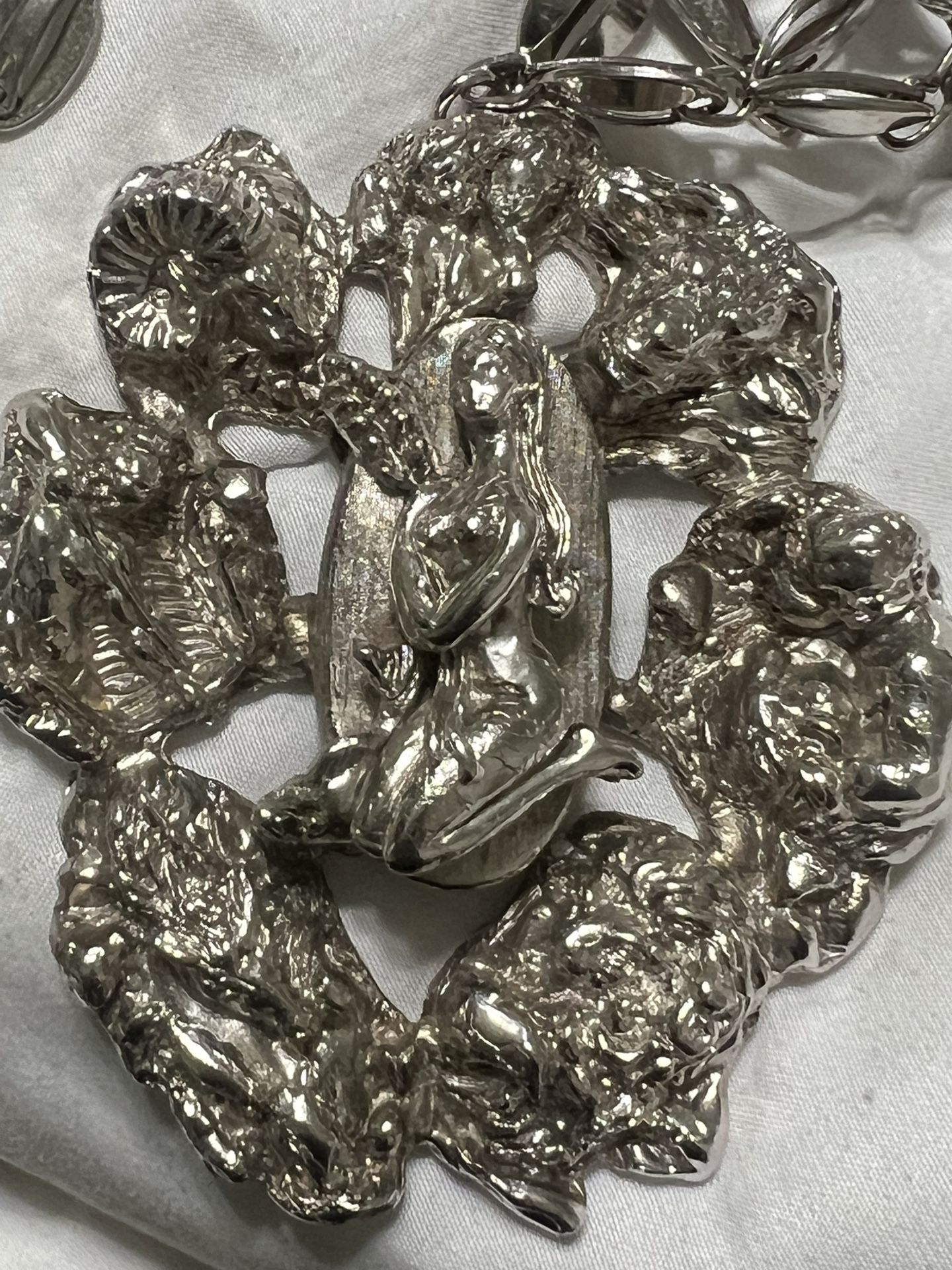 Vintage Tortolani Zodiac Silver Pendant Necklace - Virgo Pisces Leo Gemini Aries Taurus Horoscope Astrology Retro Runway Goddess Sagittarius