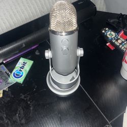 Blue Yeti Microphone 