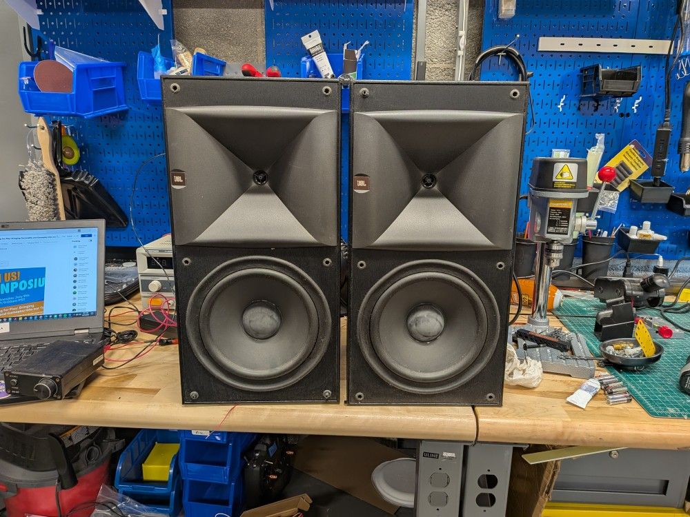JBL HLS810 Home loudspeakers