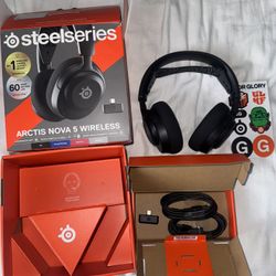 Steelseries Arctis Nova Wireless