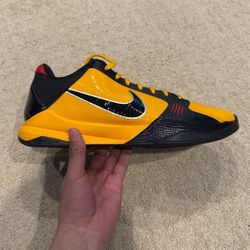 Kobe 5 Protro Bruce Lee