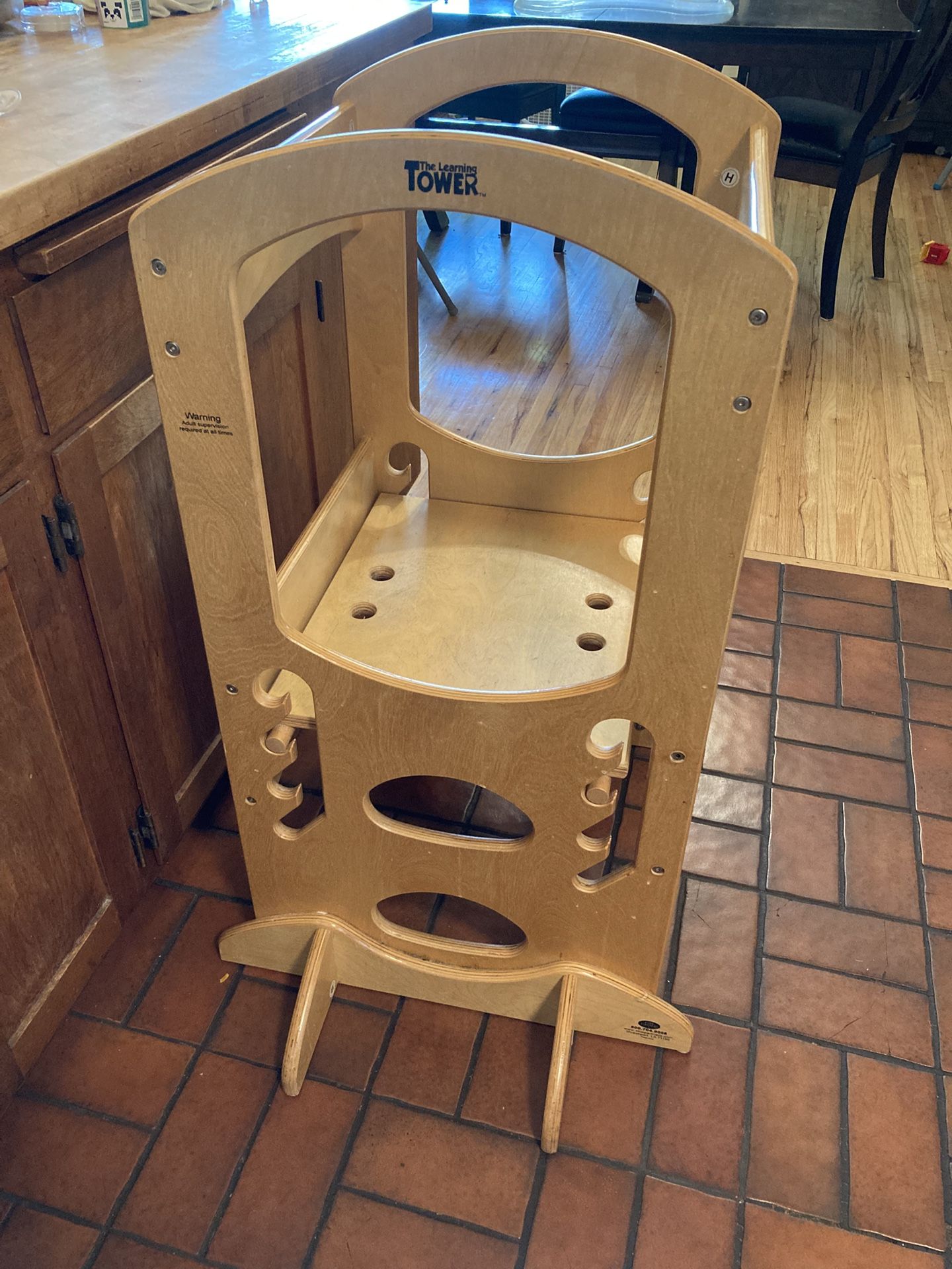 Learning Tower Kitchen Helper