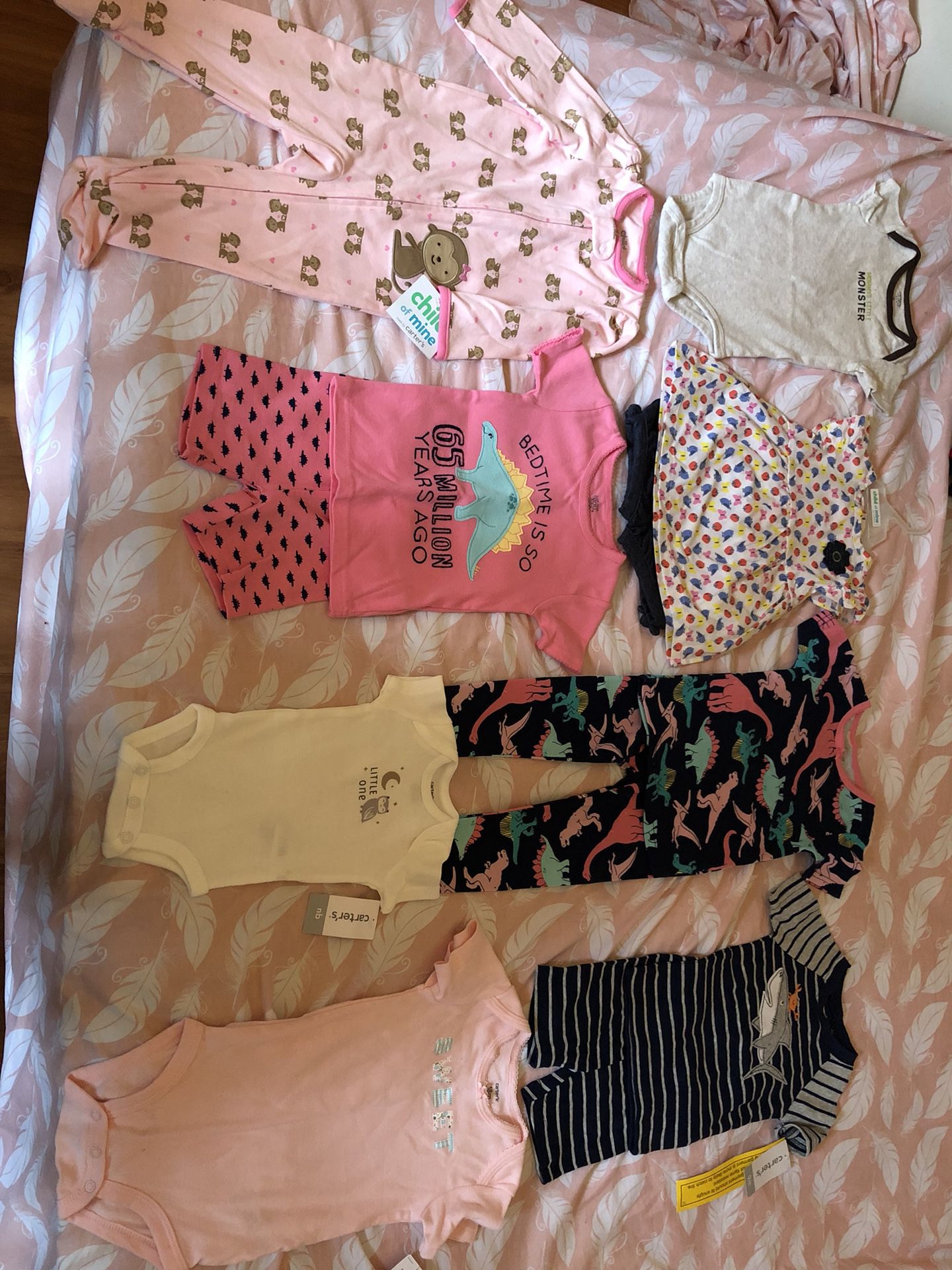 Baby girl clothes, some New never use, and some use one or 2 time.