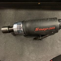 Snap on 3/8 Air Ratchet 