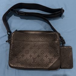 Louis Vuitton Duo Messenger Bag - Black $1500