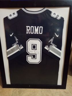Tony Romo Signed Frame Jersey