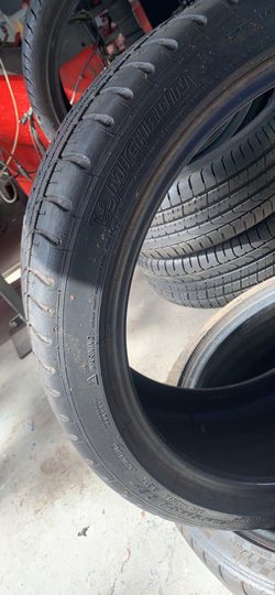 225/40R18 MICHELIN USED PAIR