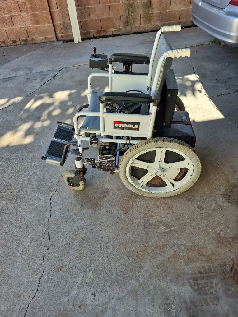 Power Wheelchair 