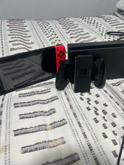 Nintendo Switch Console with Joy-Con and Dock