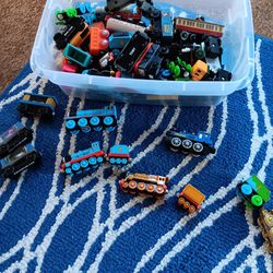 Large  Vintage Thomas The Train & Friends Collection 