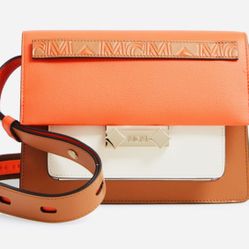 BRAND NEW 2019 MCM SMAII MILANO LEATHER SHOULDER BAG “RETIRED” MSRP $1620