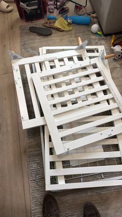 Baby Crib 4-1 convertible