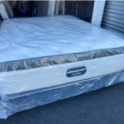 BRANDED Queen Pillow top 13”Comfort+Quality Brand New delivery 🚚 available