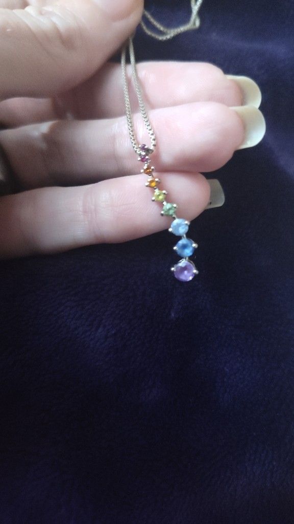 14K White Gold Natural Montana Sapphire Pendant