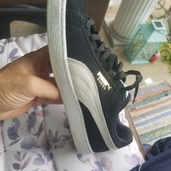 Sneakers  Shoes
