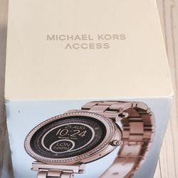 Michael Kors  Access Watch 
