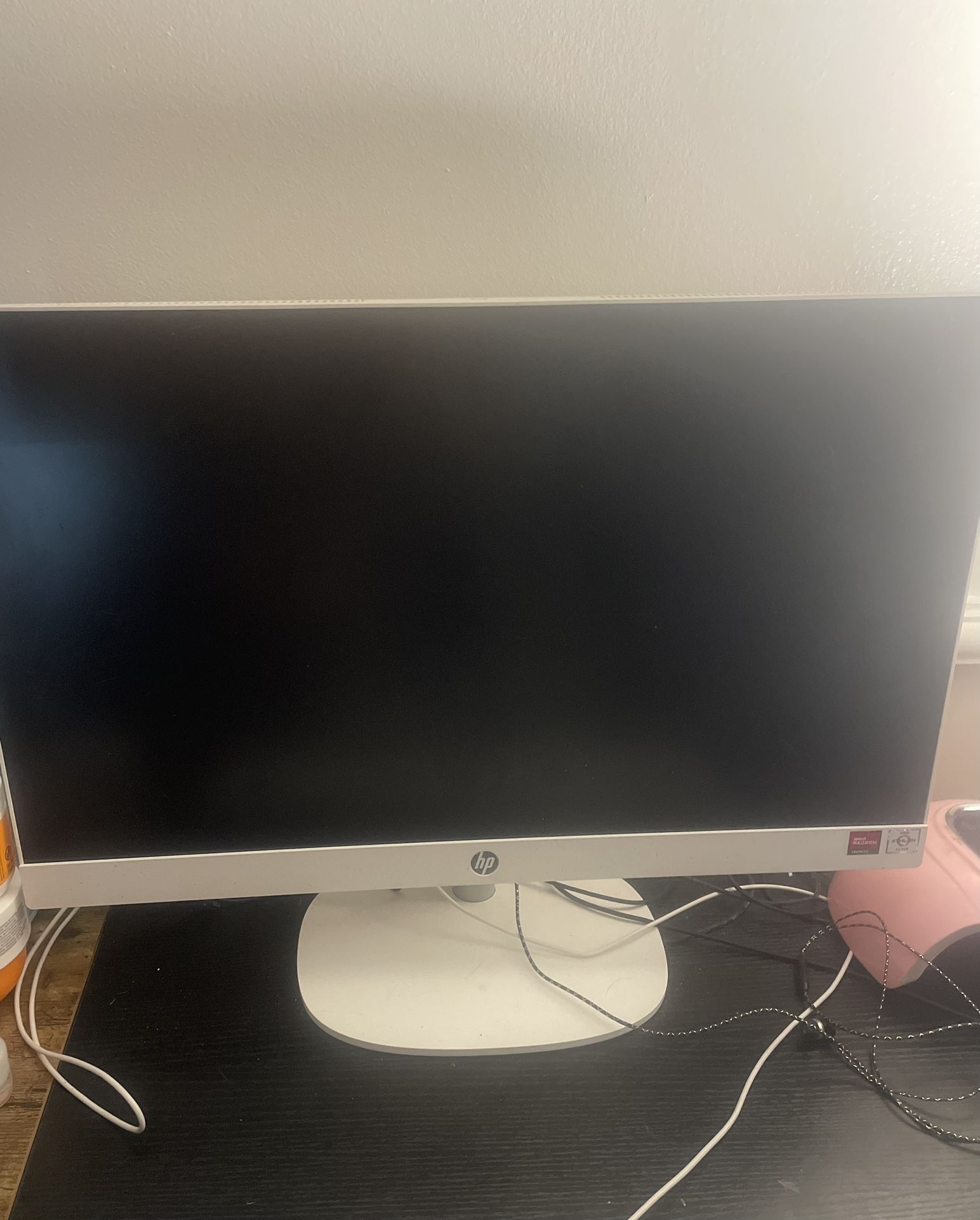 HP all-in-one desktop 24-cr0xxx, white