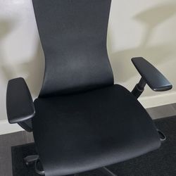 Herman Miller Embody W Headrest