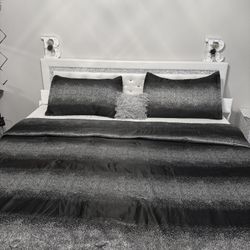 King Bed Set Without Mattress 