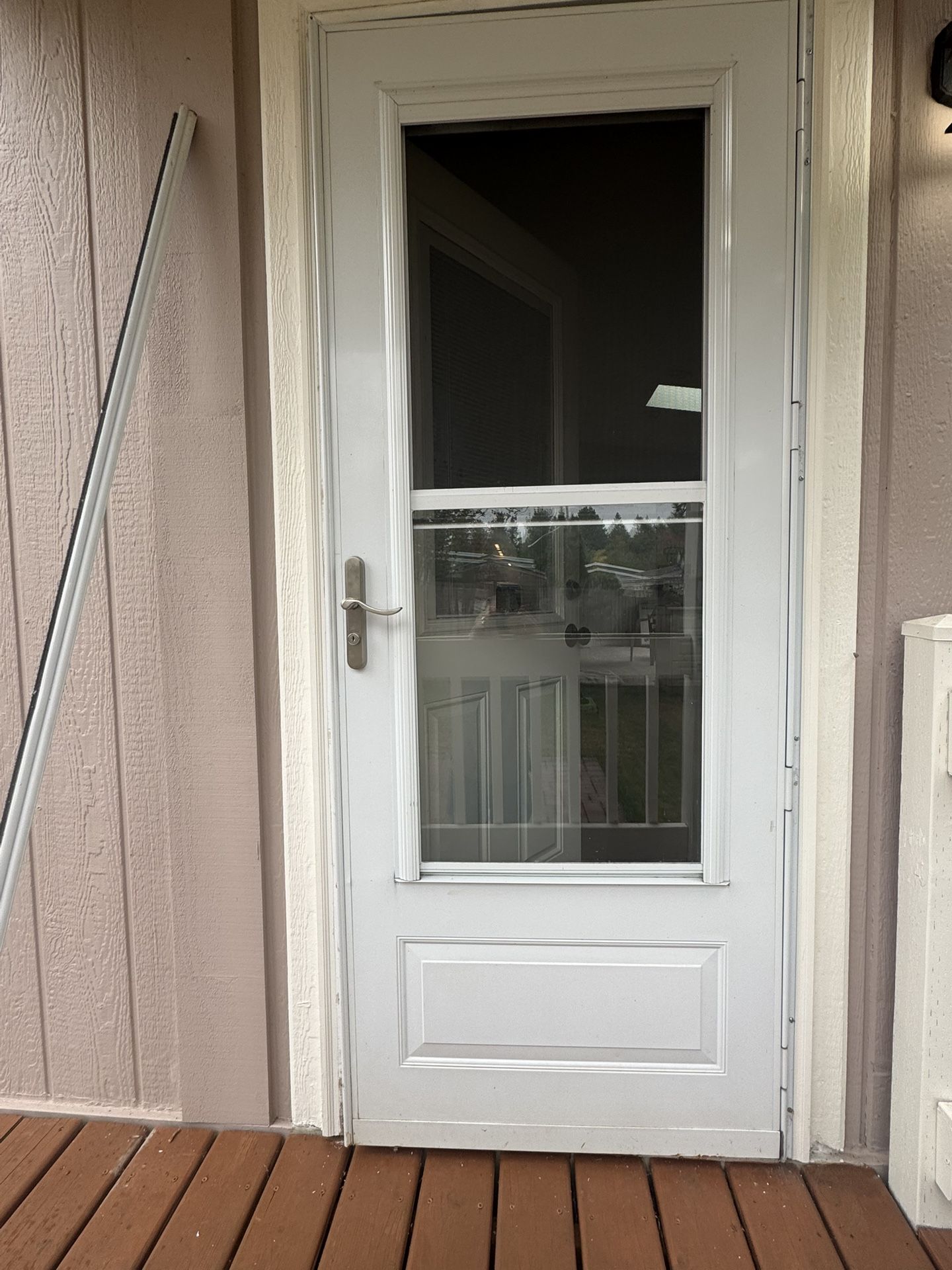 32 Inch Storm Door