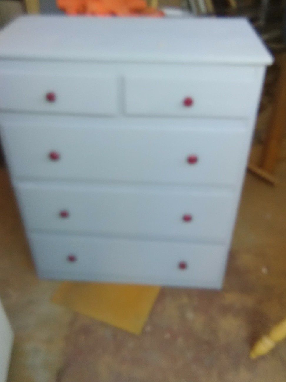 Small 5 drawer dresser