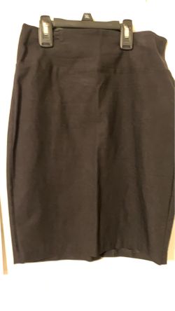 Women’s dress stretch skirt Size M