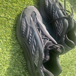 Yeezy 700 Alvah