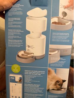Branda new, never used Catit Pixi Smart Feeder in original box