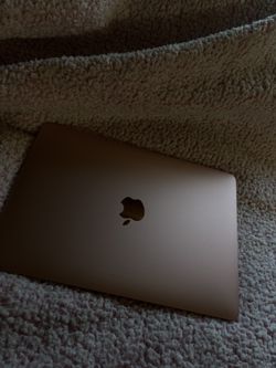 MacBook