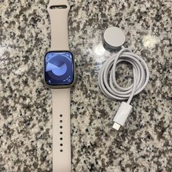 Apple Watch Series 9 GPS 45mm Starlight Aluminum Brand New. 1 Year Apple Warranty. Comes With Charger And S/m Band