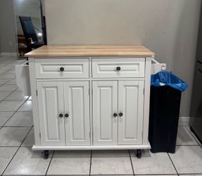 Kitchen island