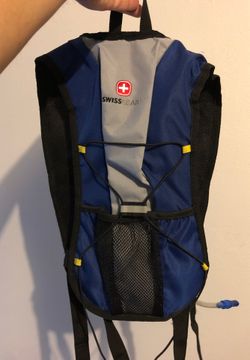 SwissGear water bladder backpack