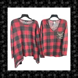 2vHeimish USA Black & Red Checked Casual, Lounge, or PJ Tops Women Small & Medium