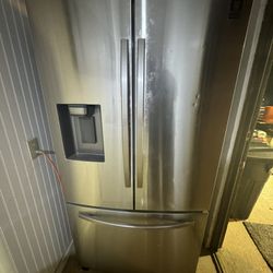 Samsung Refrigerator 27 Cu Ft - Listed At Lowes For $2499!