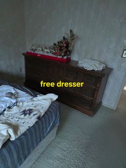 Free dresser