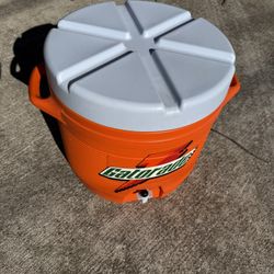 Gatorade Beverage Cooler