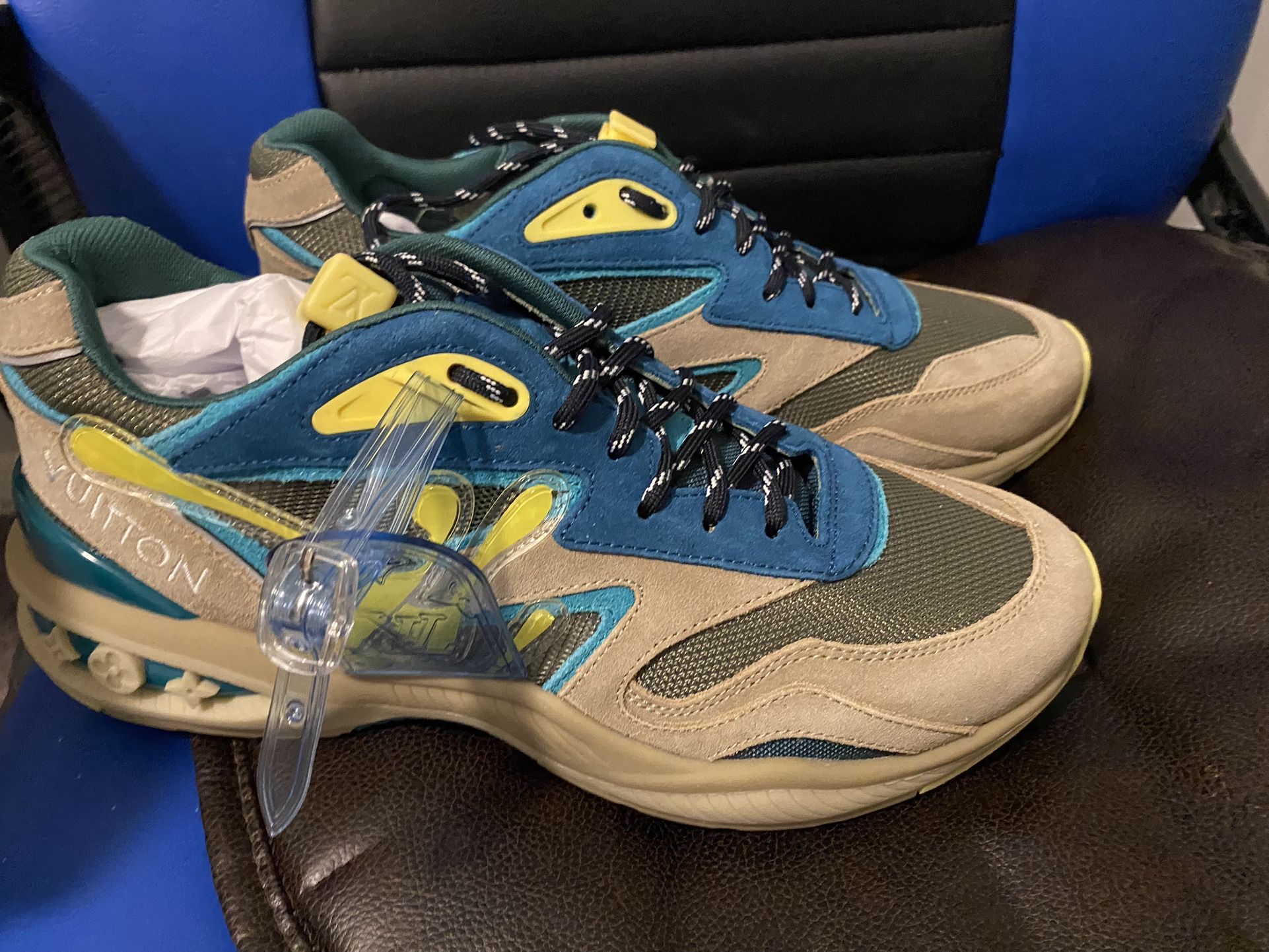 Louis Vuitton Trail Sneaker Beige