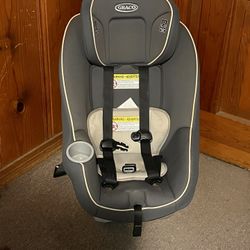 Graco Contender 65 Convertible Car Seat expires in February 2028